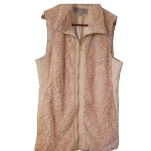 Andrew Marc faux fur vest (NWOT)